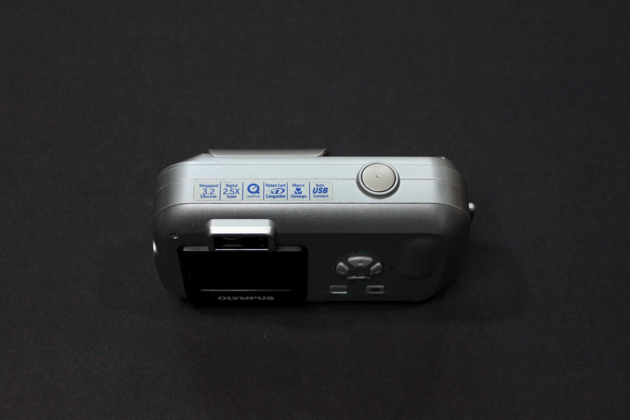 Olympus Camedia C-160 - Image 4