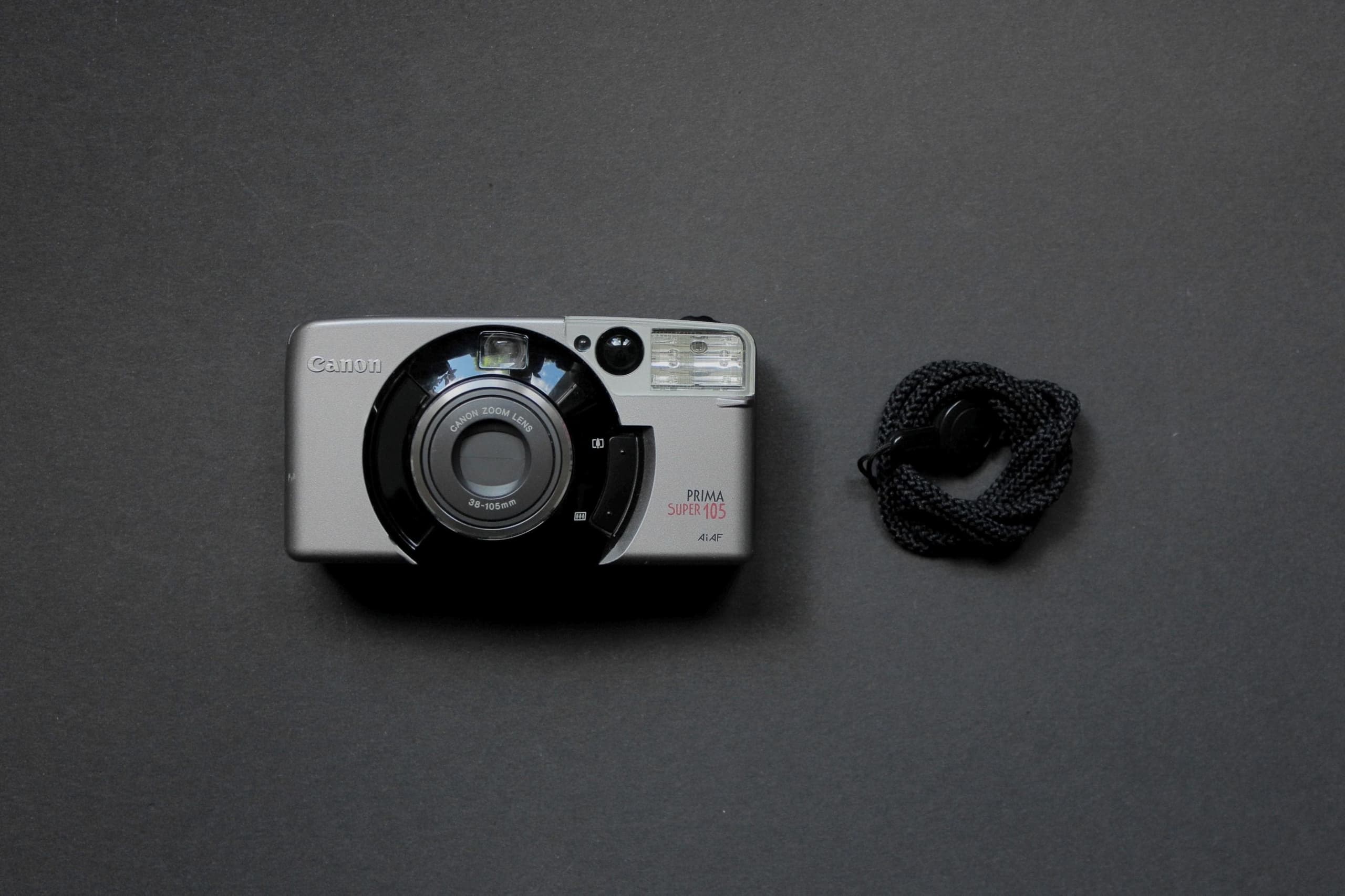 Canon Sure Shot 105 Zoom - Image 2