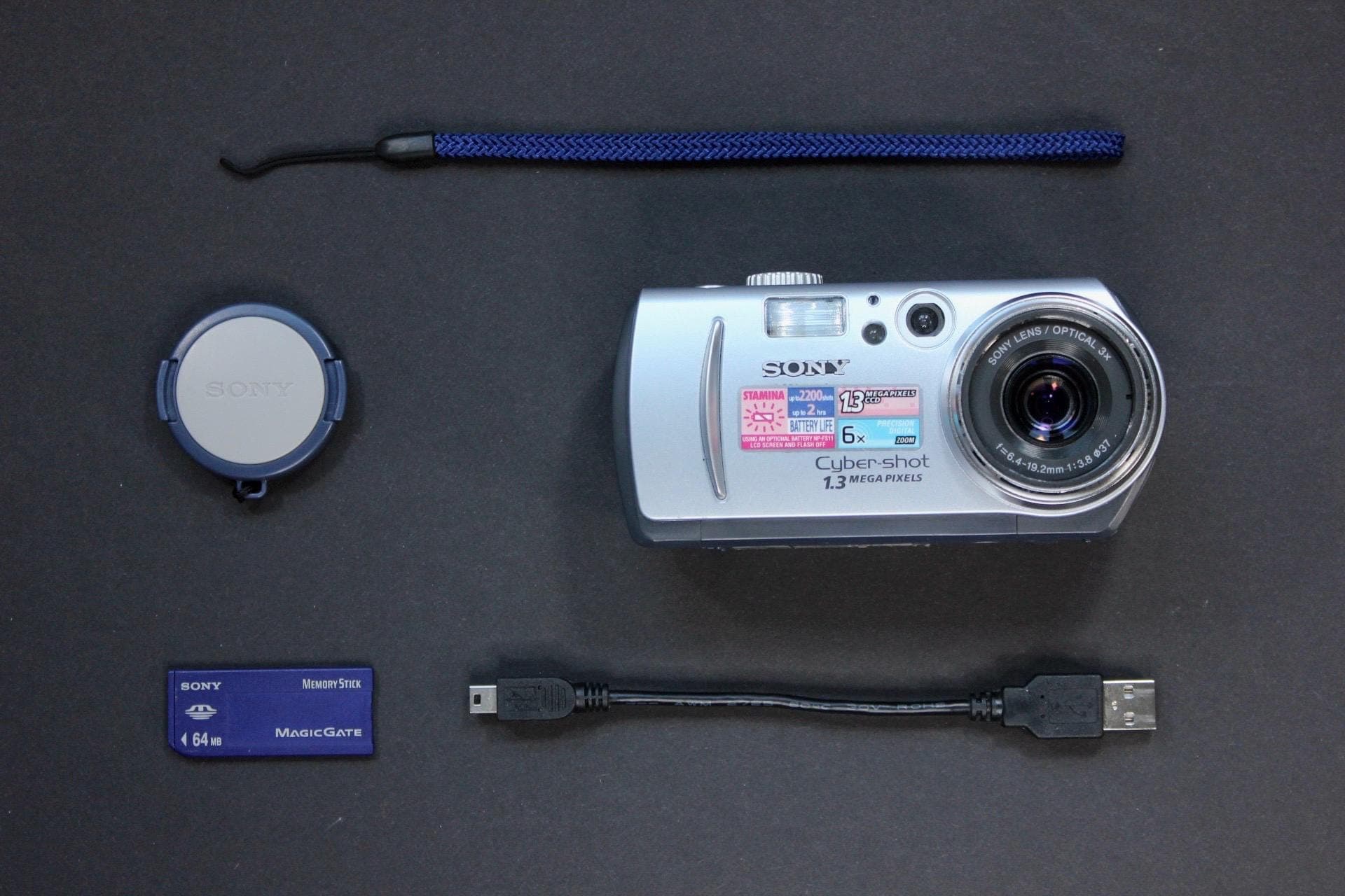 Sony Cyber-shot DSC-P30 - Image 2