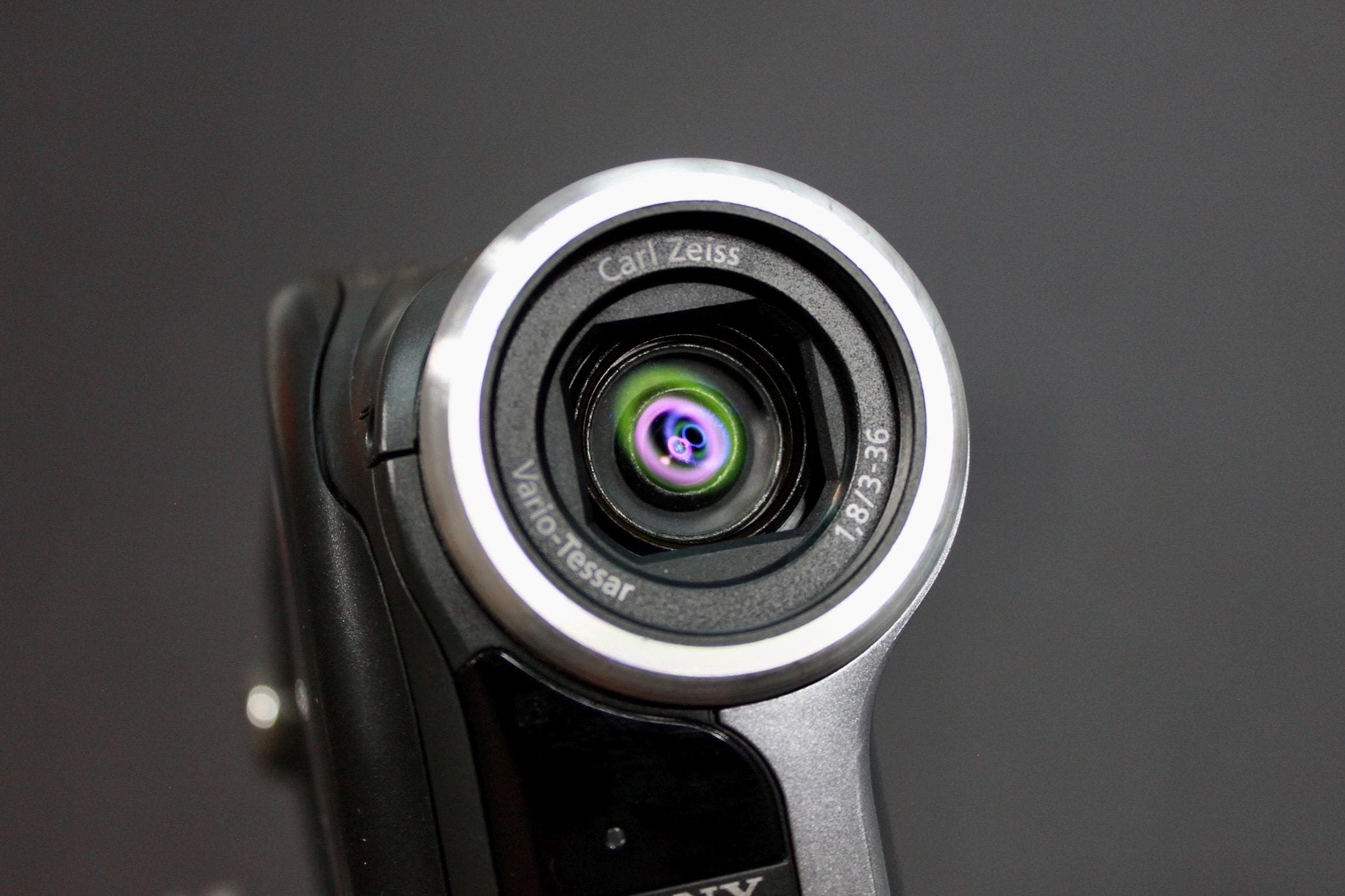 Sony Handycam DCR-DVD202E - Image 5