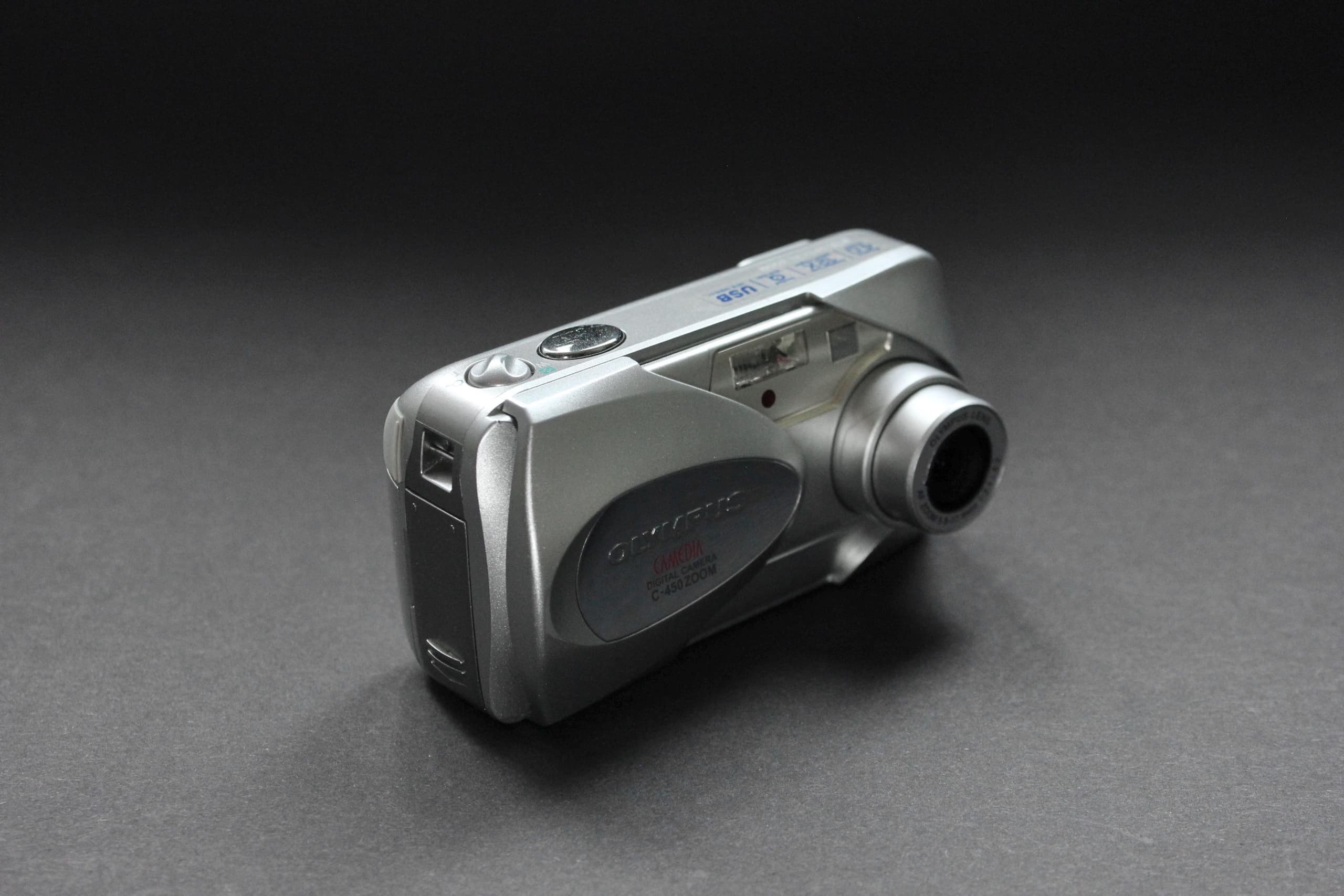 Olympus Camedia C-450 Zoom - Image 2