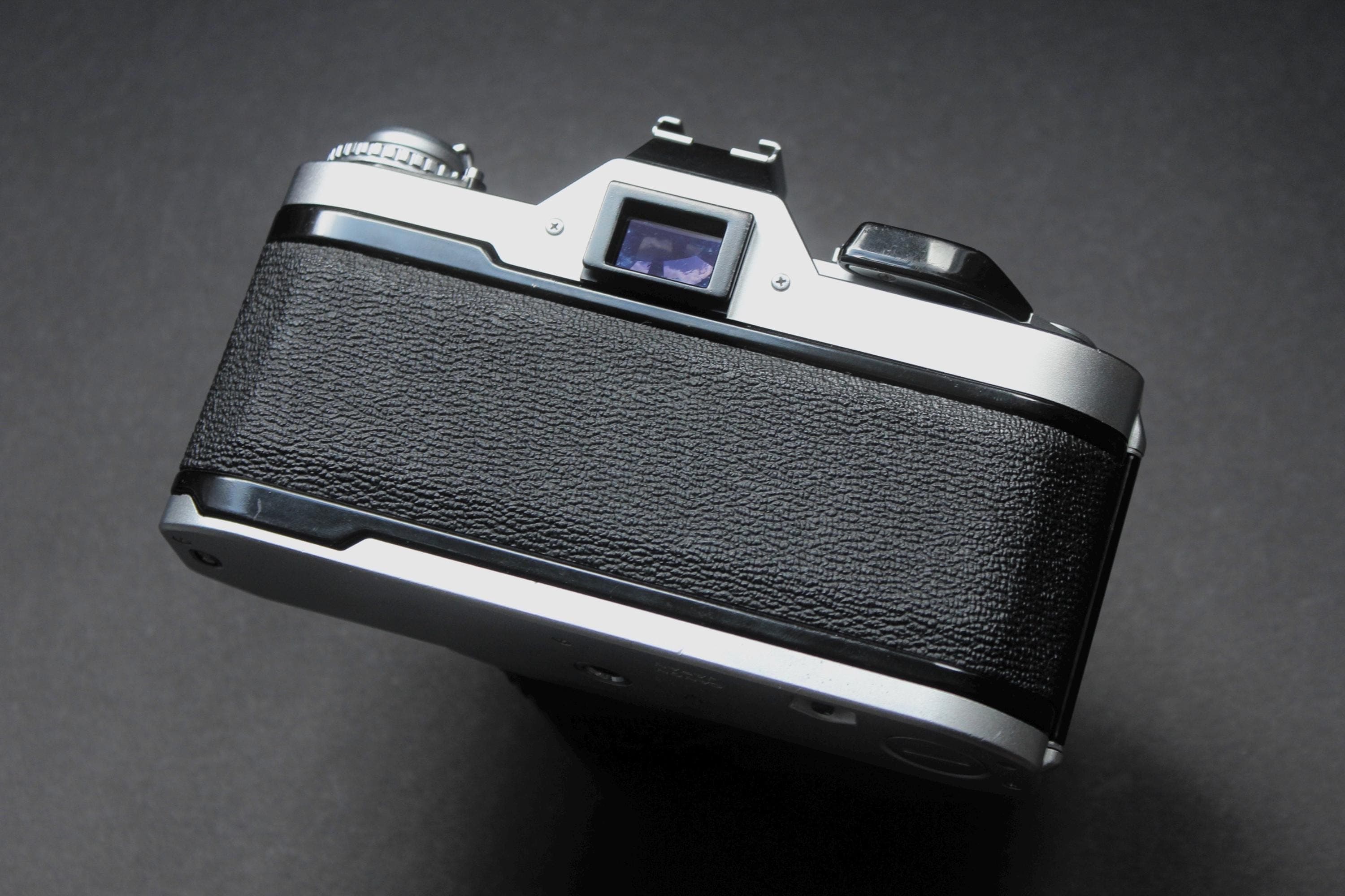 Canon AV-1 with Kepcor Lens - Image 9