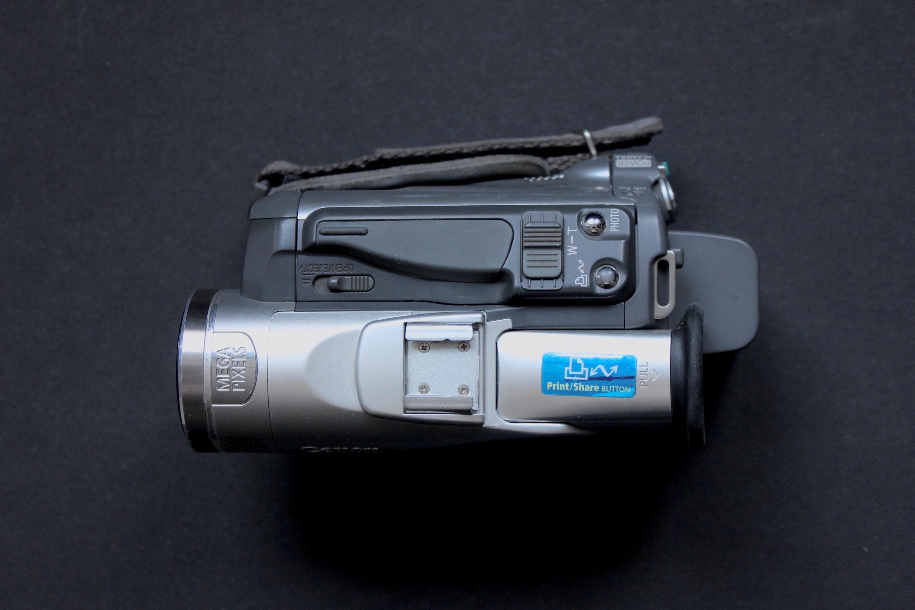 Canon MVX200 - Image 8