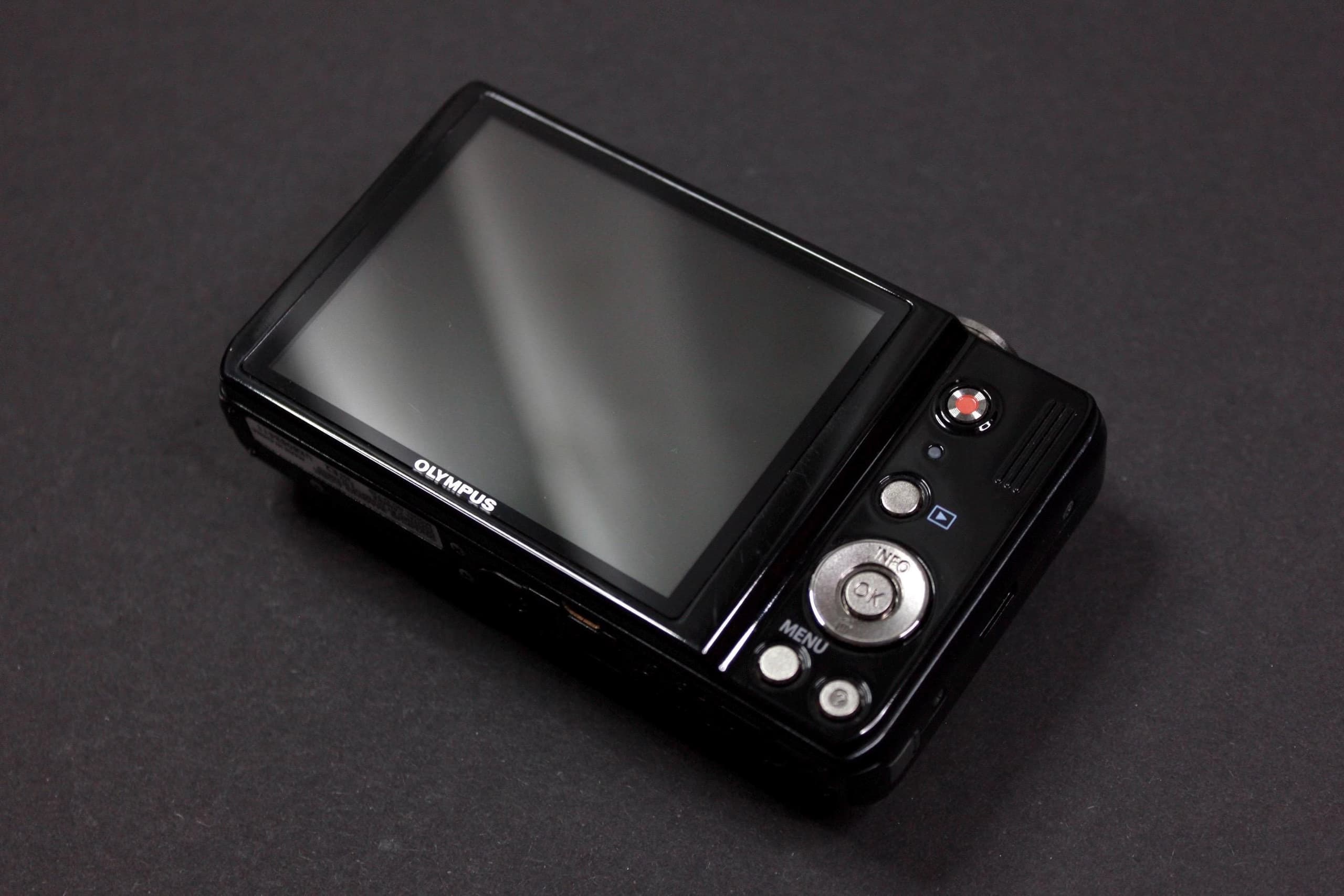 Olympus D720 - Image 7