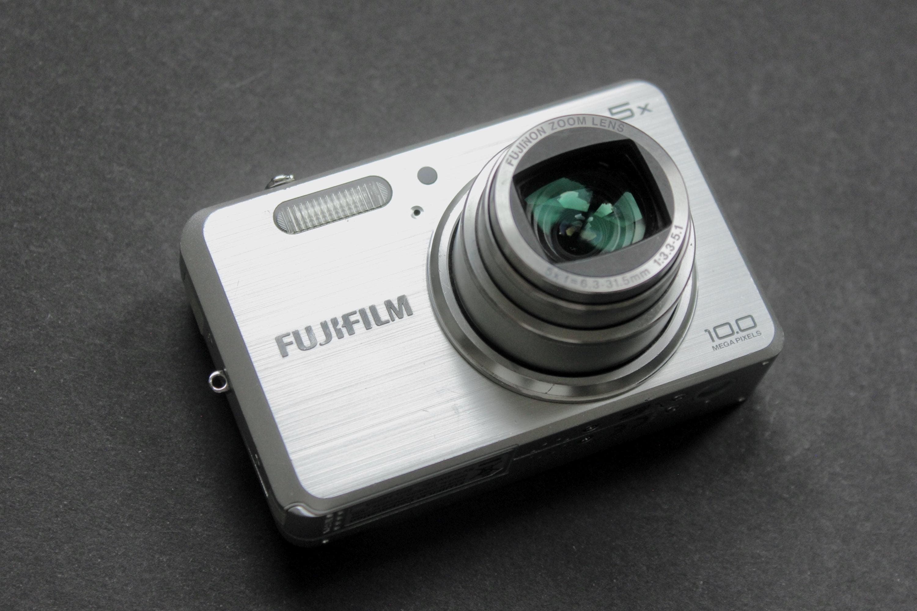 Fujifilm Finepix J100 - Image 4