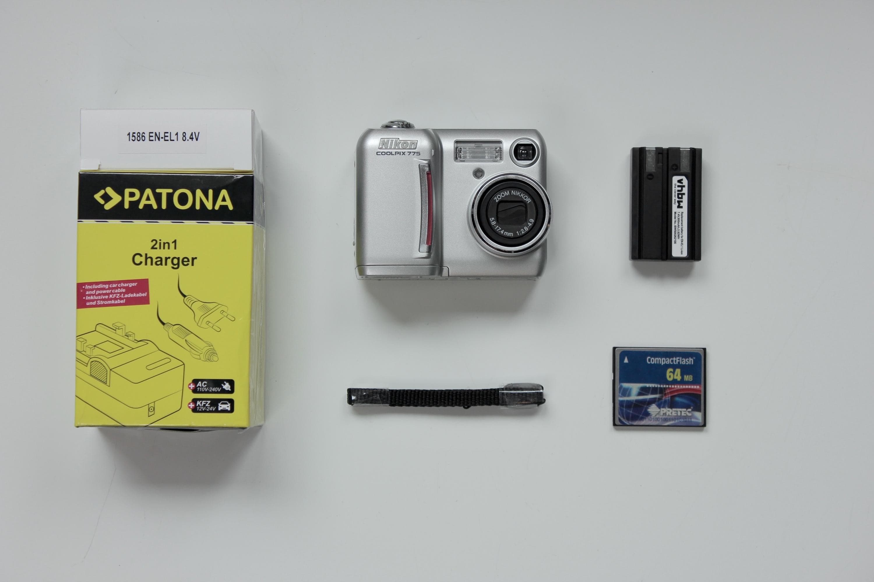 Nikon Coolpix 775 - Image 2