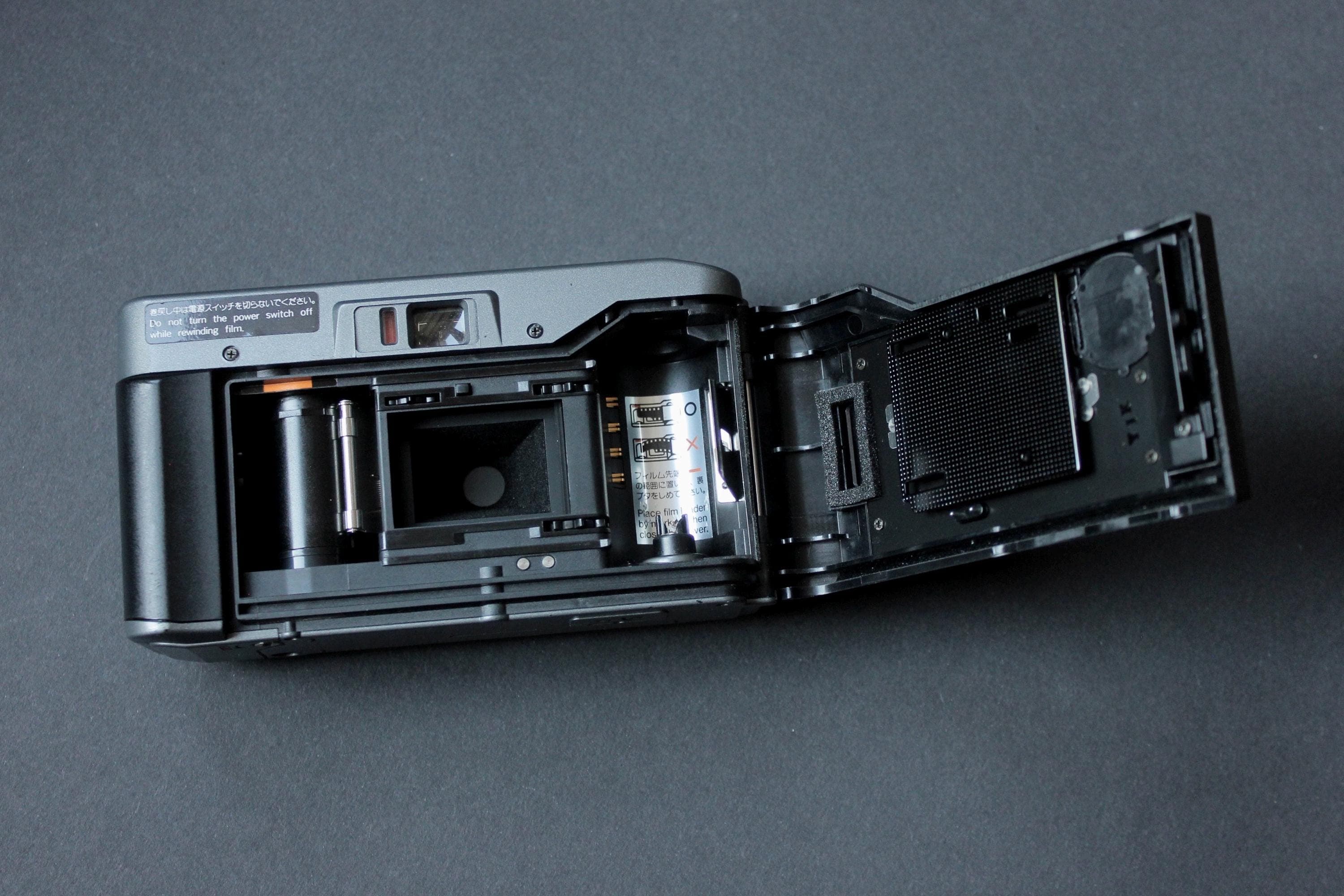 Yashica T2 - Image 8