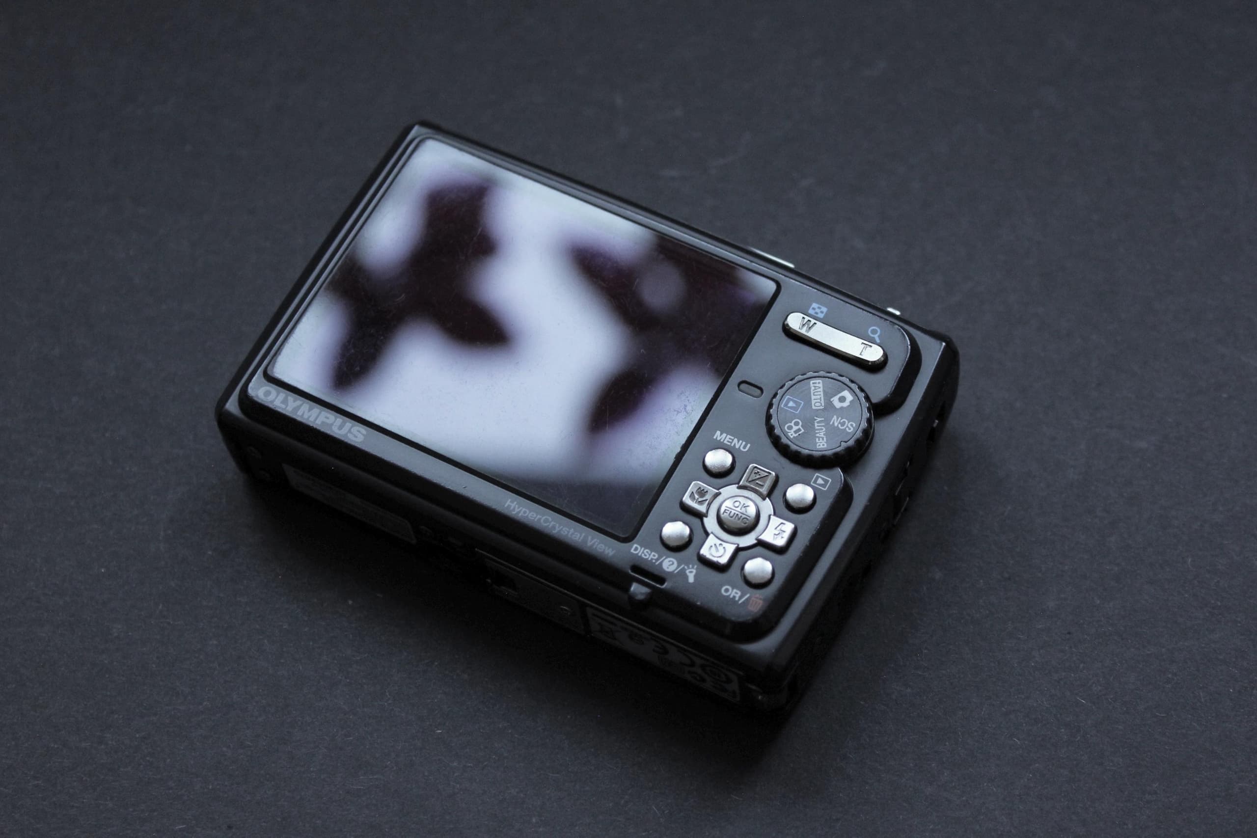 Olympus Stylus Tough 6010 - Image 5