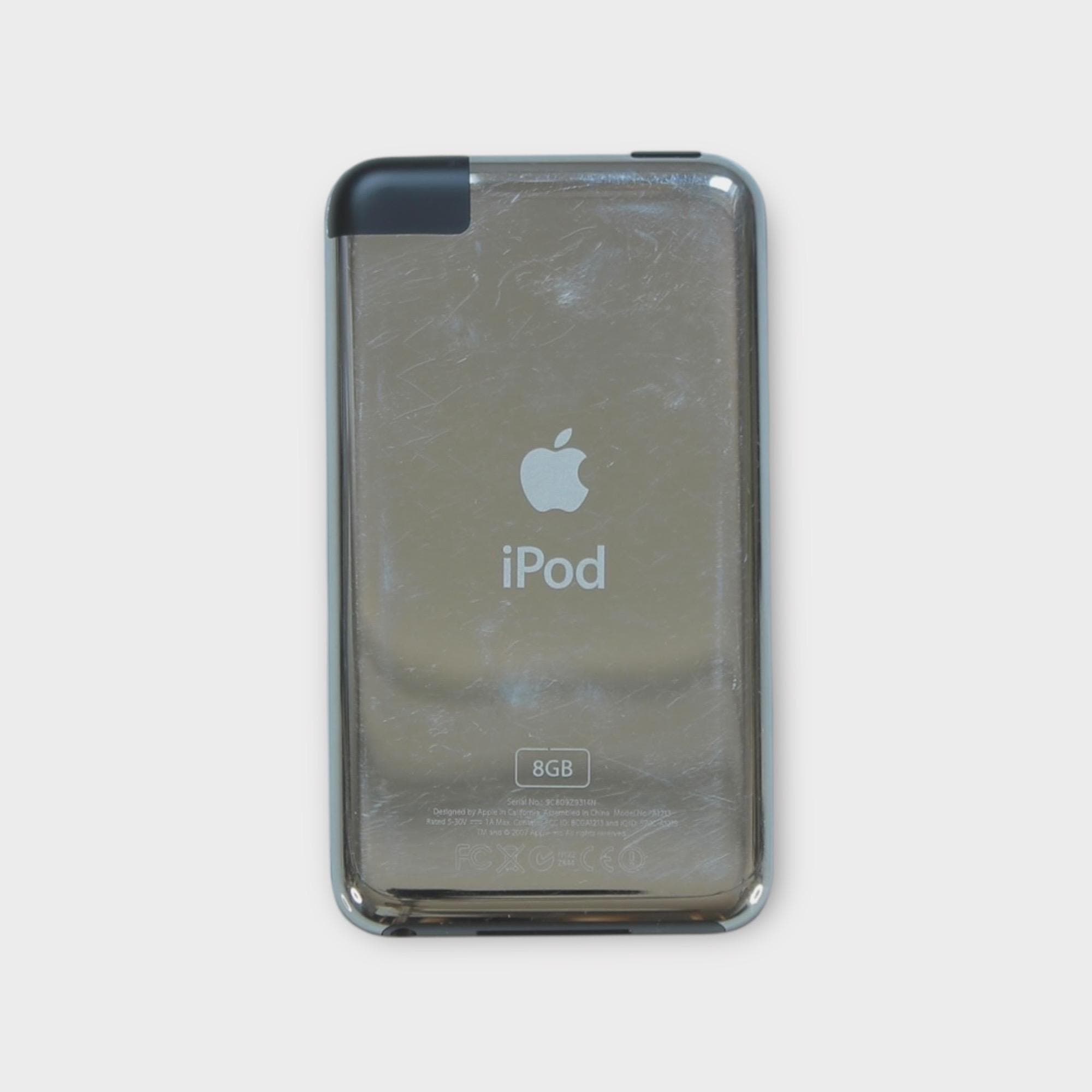 Apple iPod Touch 8GB (1st Gen) - Image 4