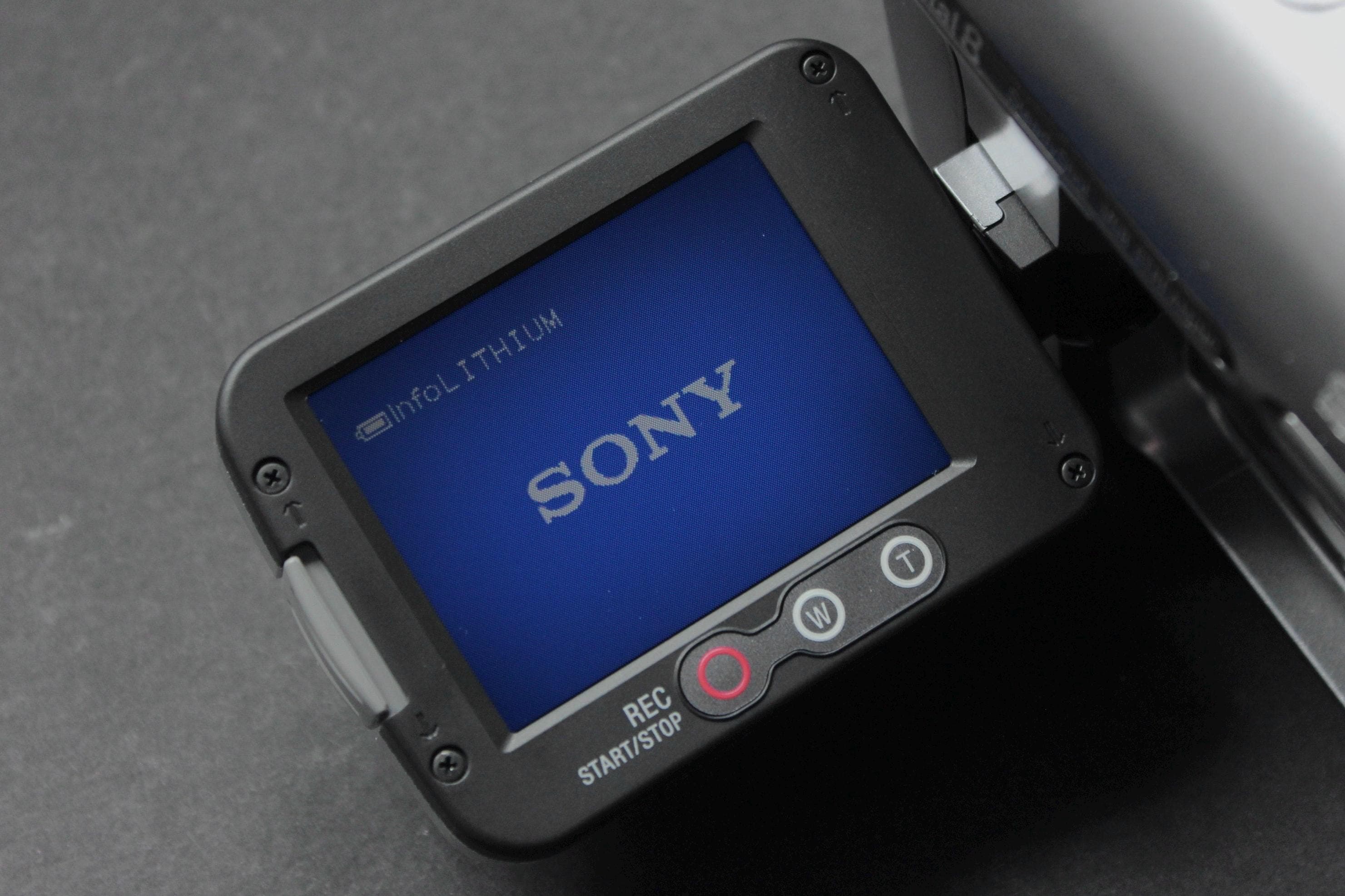 Sony Handycam DCR-TRV270E PAL - Image 7