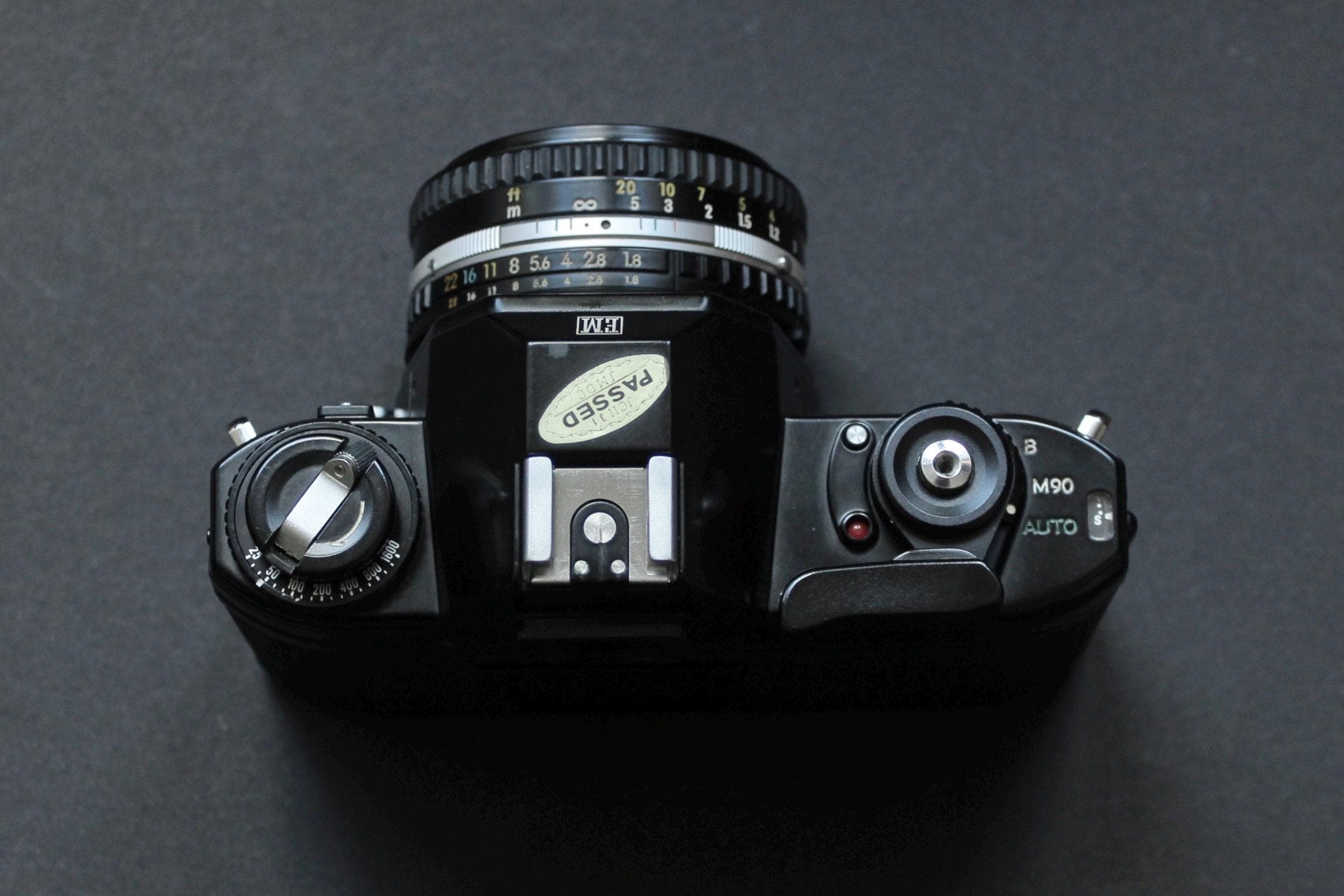 Nikon EM with Nikon Series E Lens - Image 6