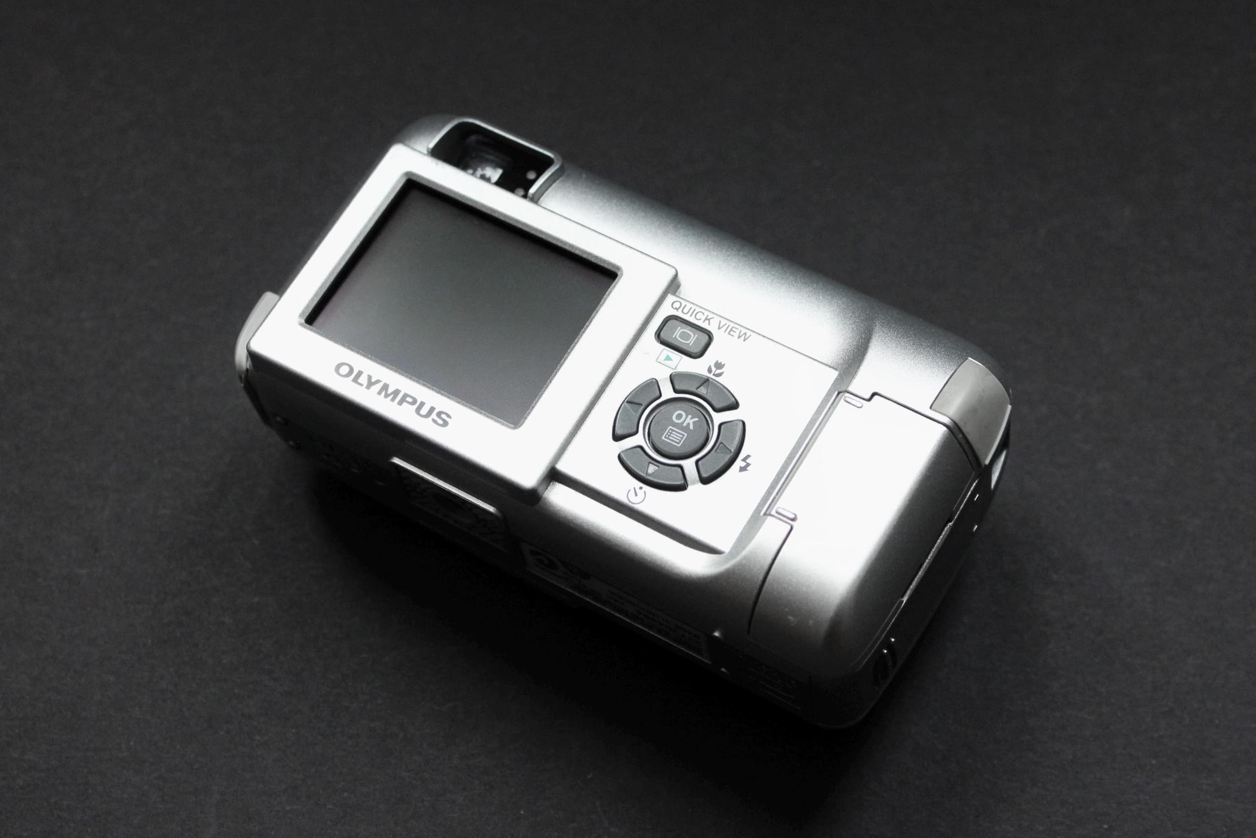 Olympus Camedia C-450 Zoom - Image 3