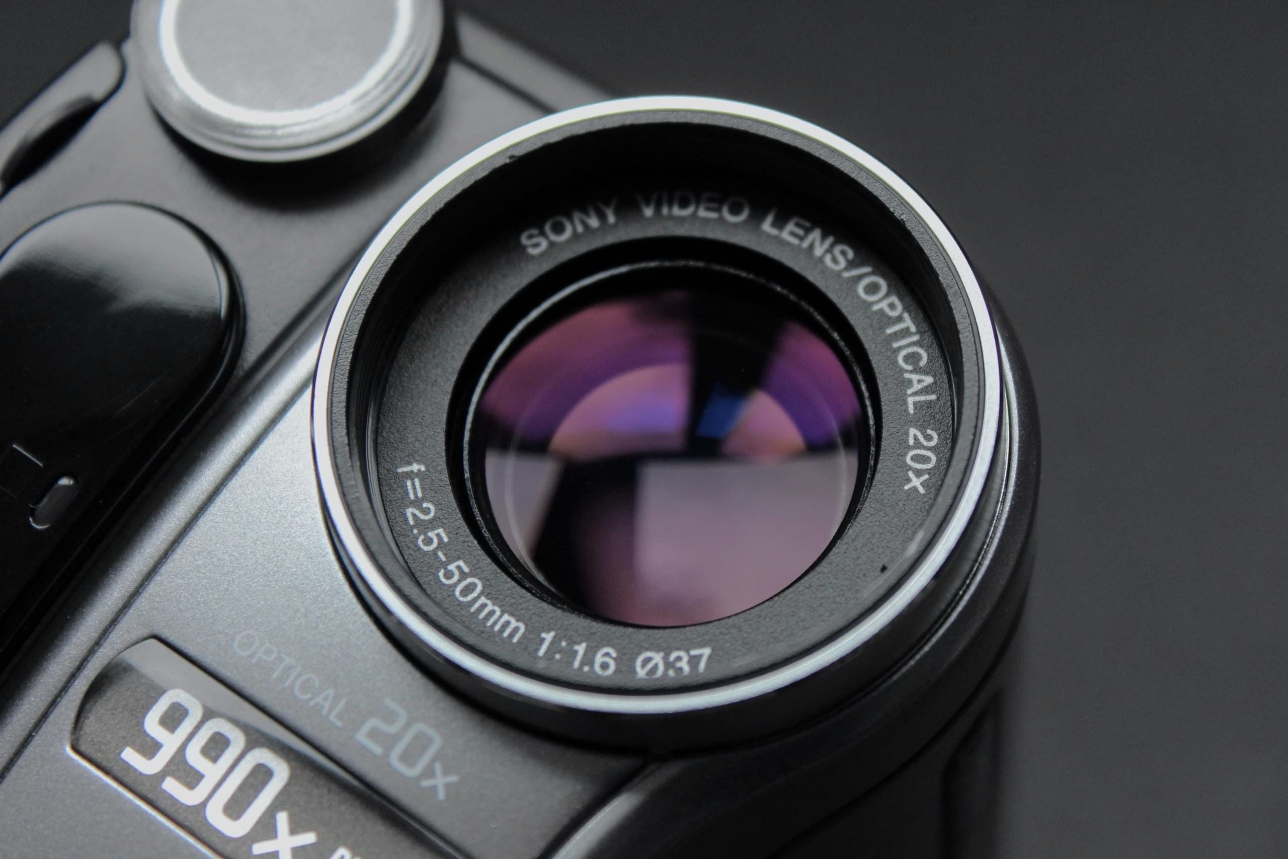 Sony Handycam DCR-TRV270E PAL - Image 5