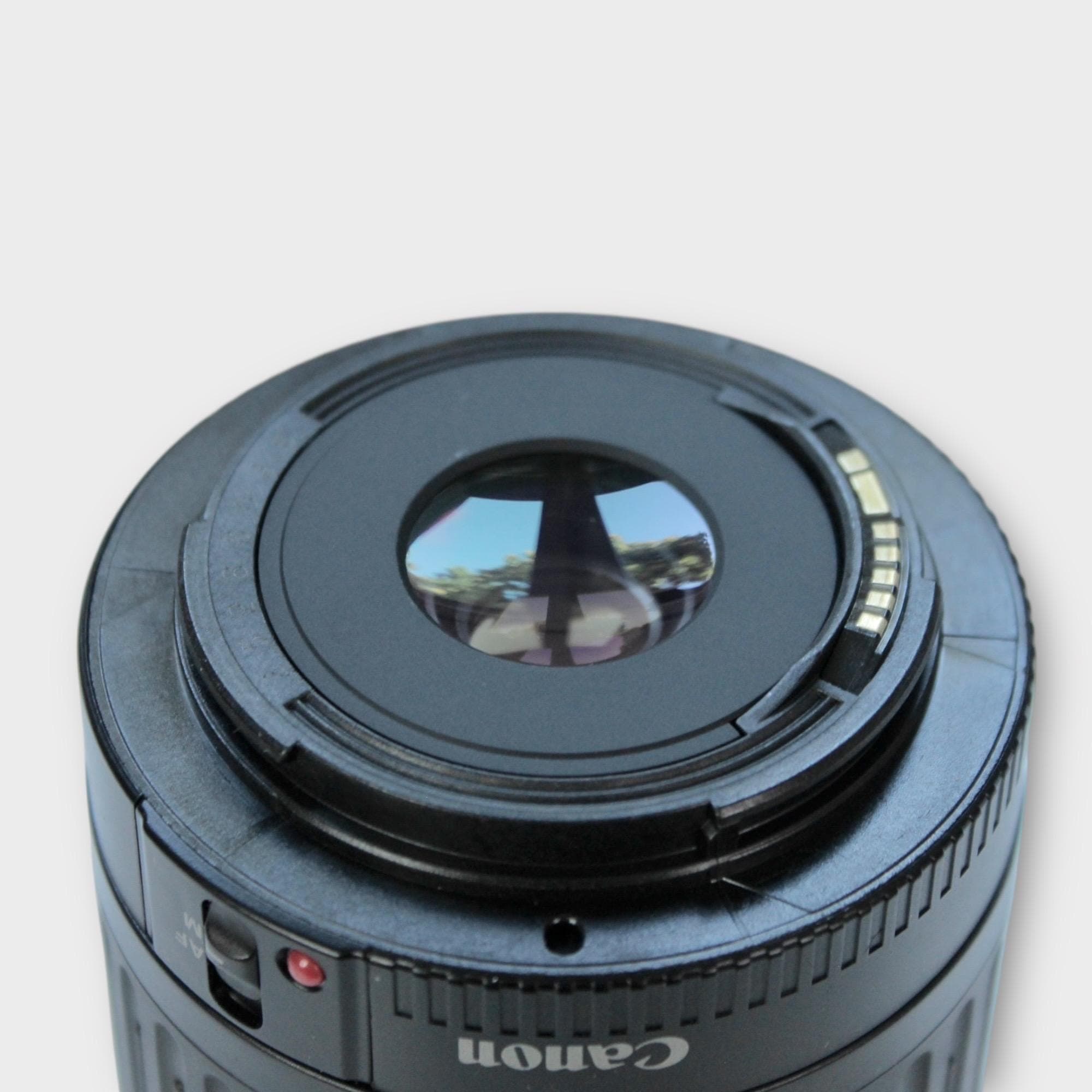 Canon EOS1000F with Canon Lens - Image 10