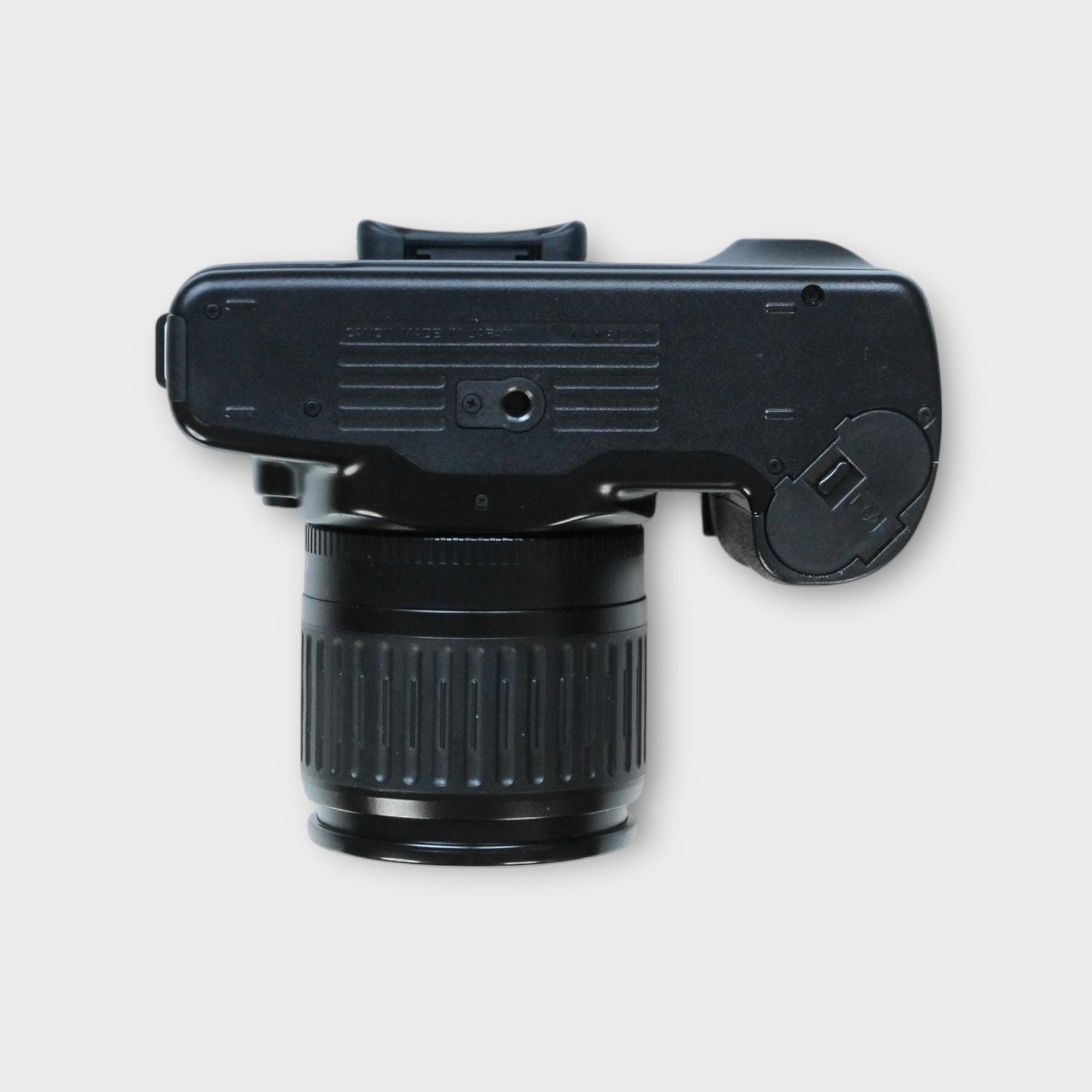 Canon EOS1000F with Canon Lens - Image 4