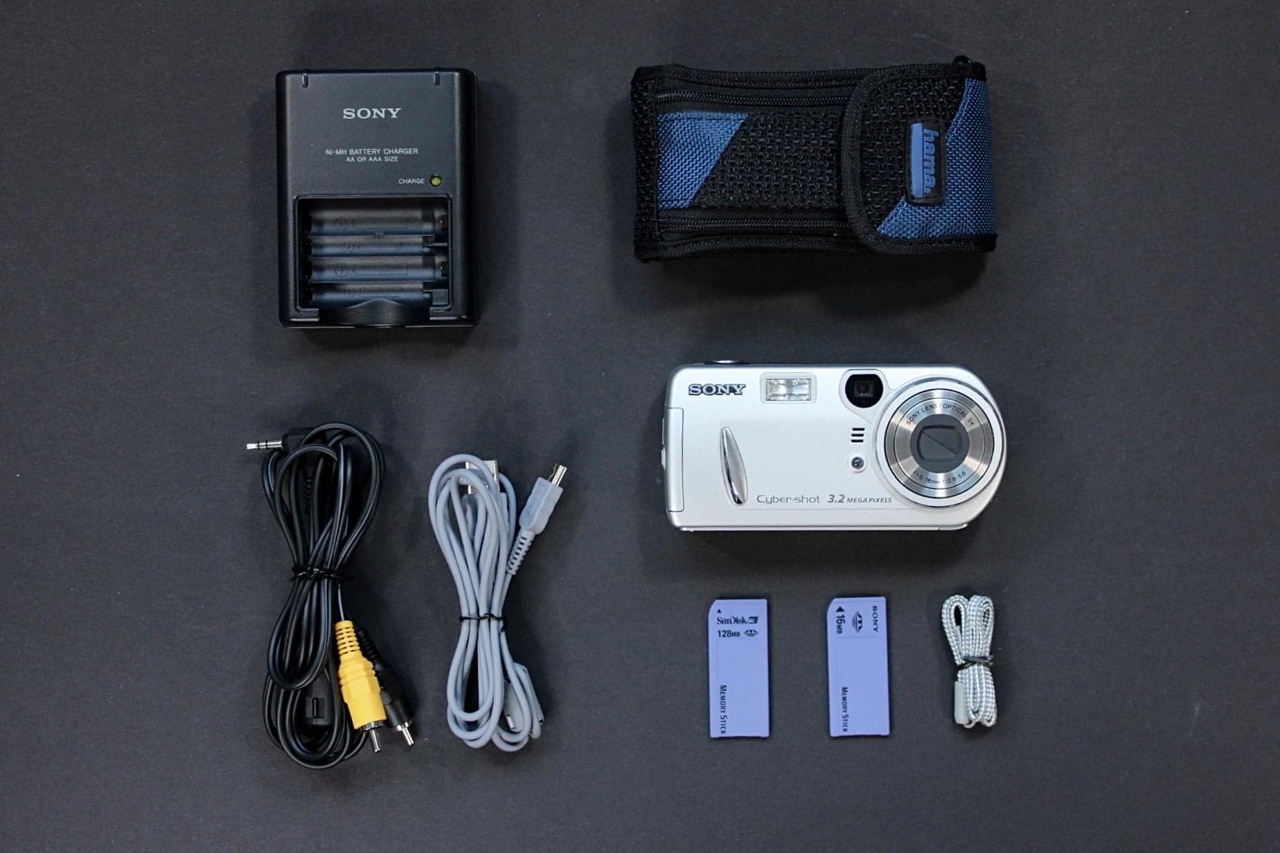 Sony Cyber-shot DSC-P72 - Image 2