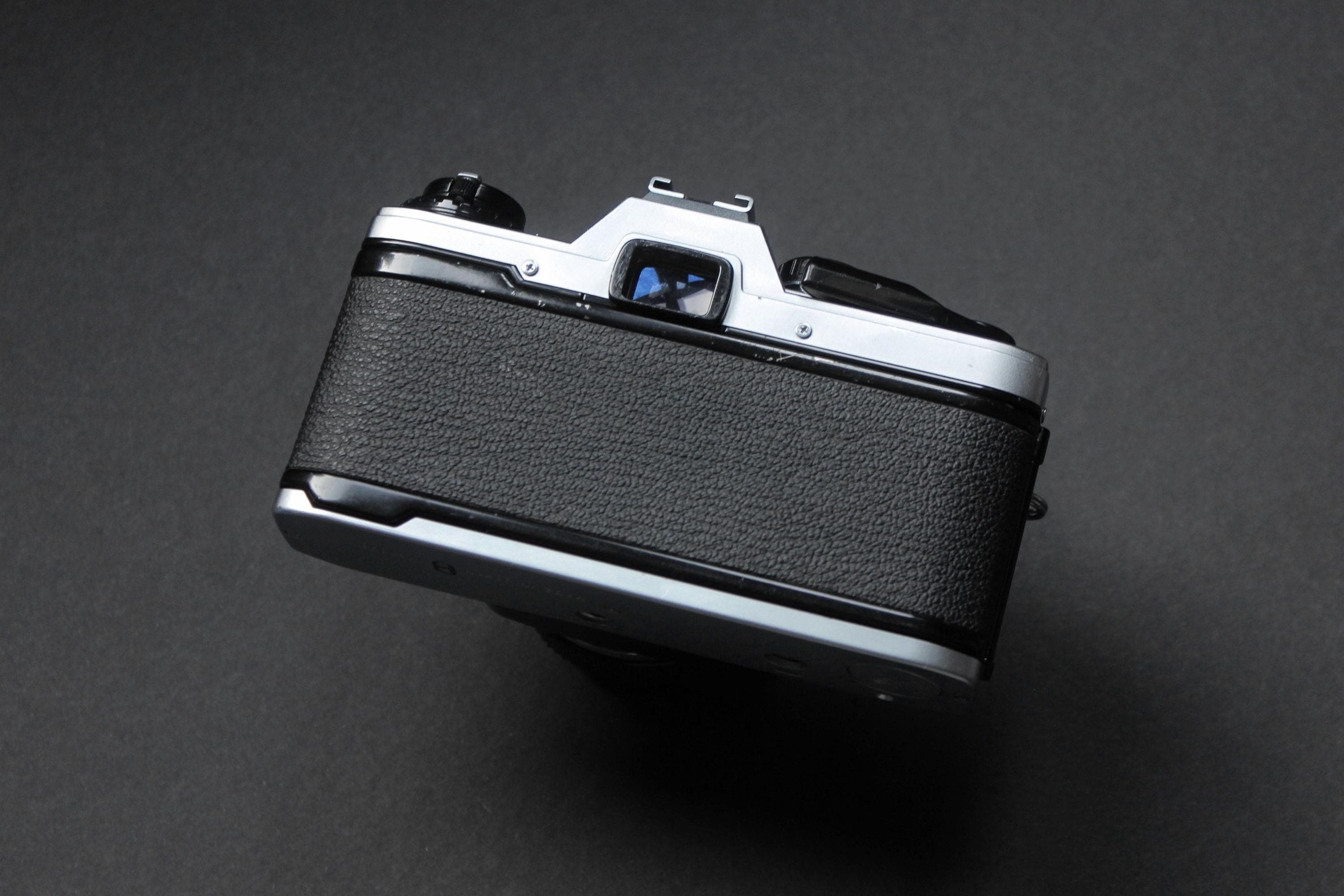 Olympus OM-10 with Olympus Lens - Image 7