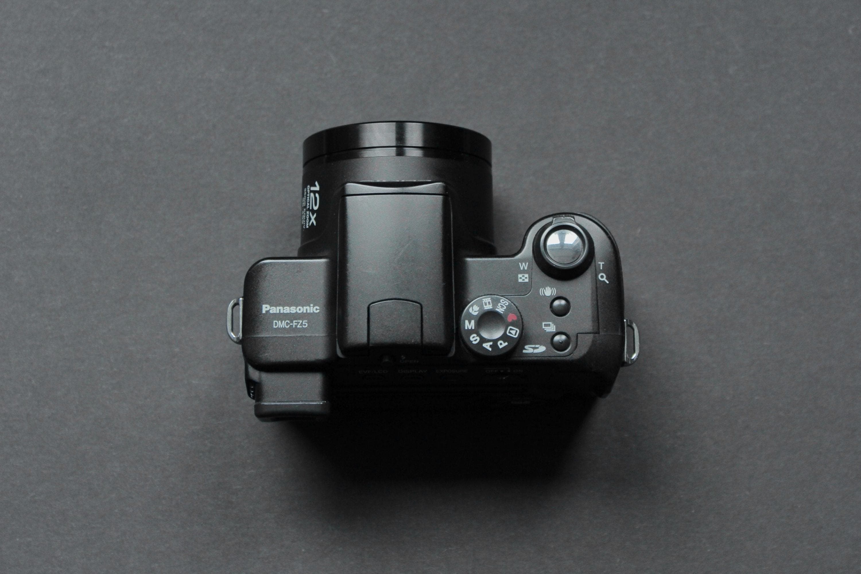 Panasonic Lumix DMC-FZ5 - Image 5