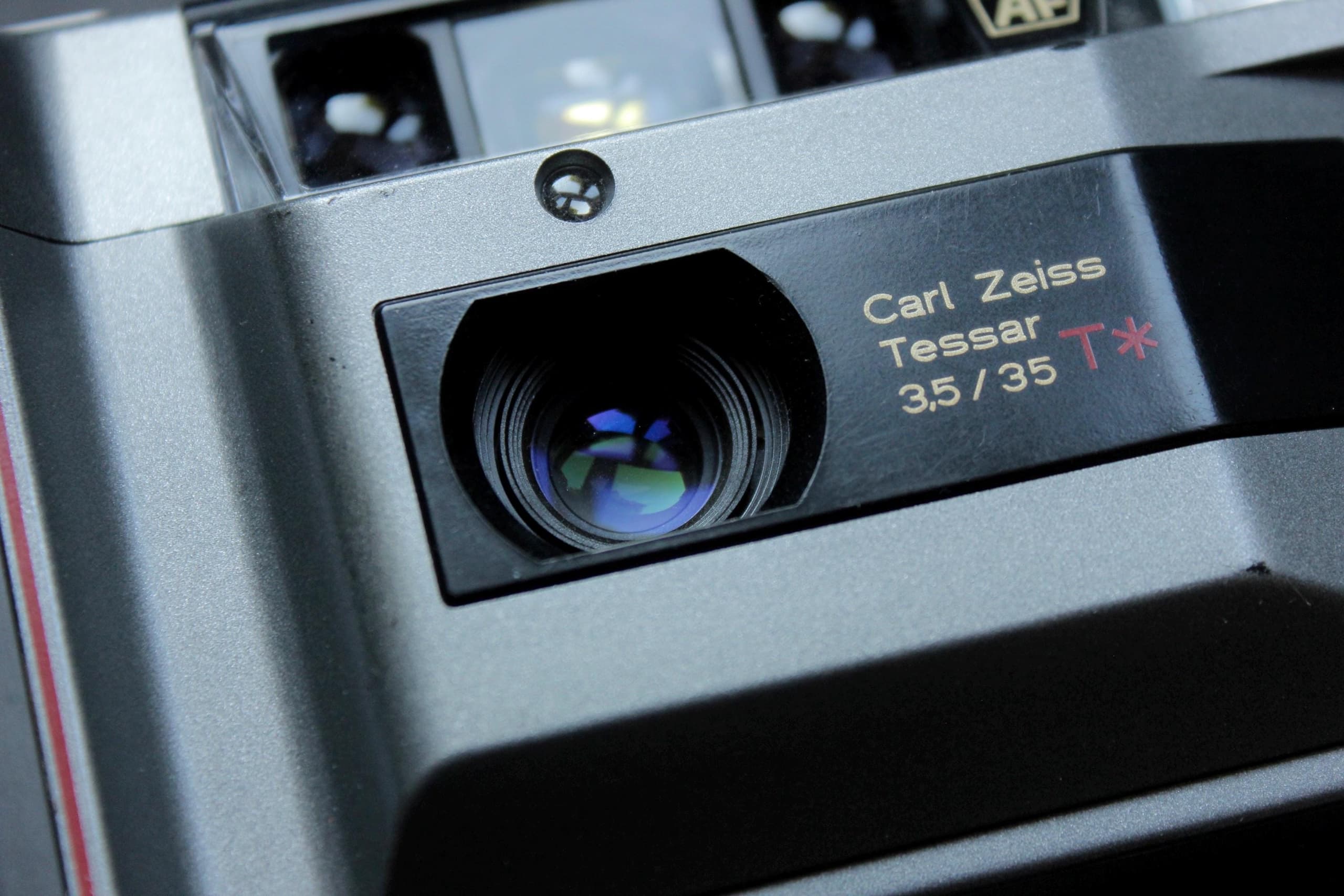 Yashica T2 - Image 4